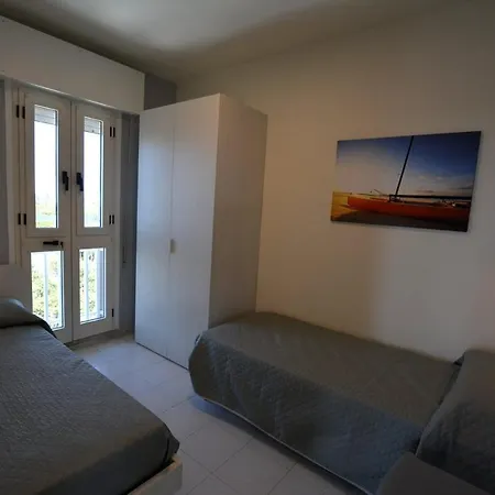 Daire Lignano Pineta With Sea View